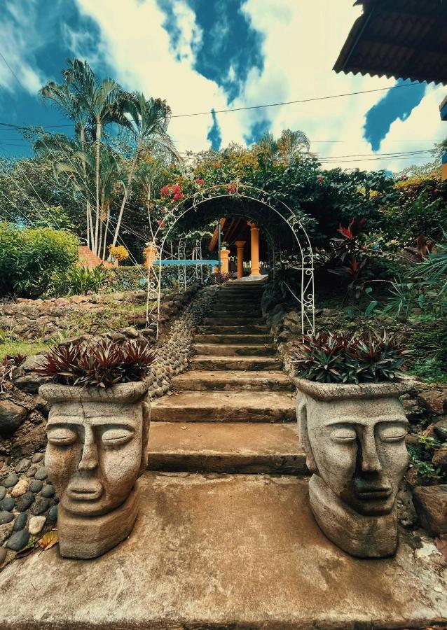 Siwo Art Guesthouse Playa Ocotal 외부 사진