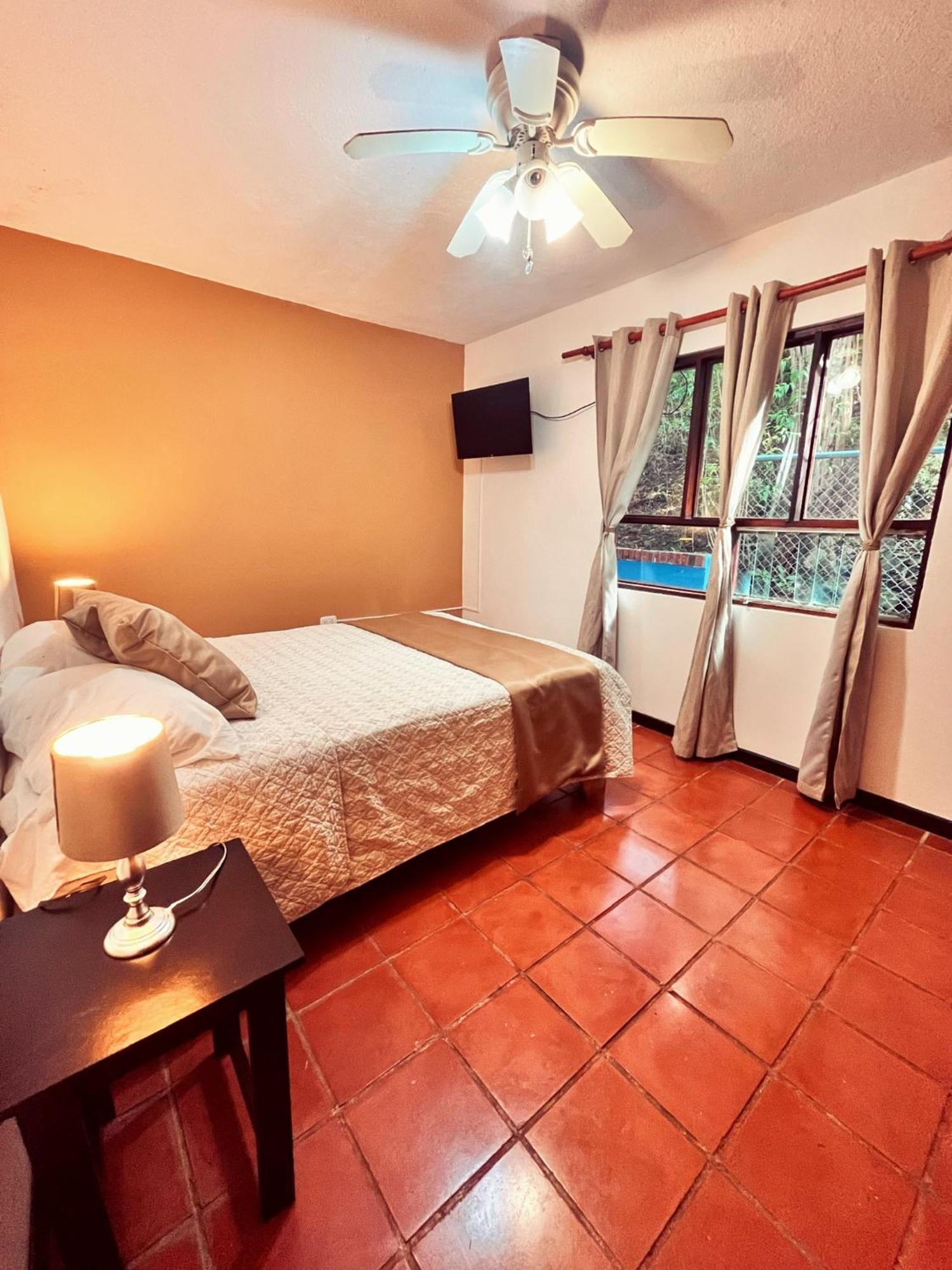 Siwo Art Guesthouse Playa Ocotal 외부 사진