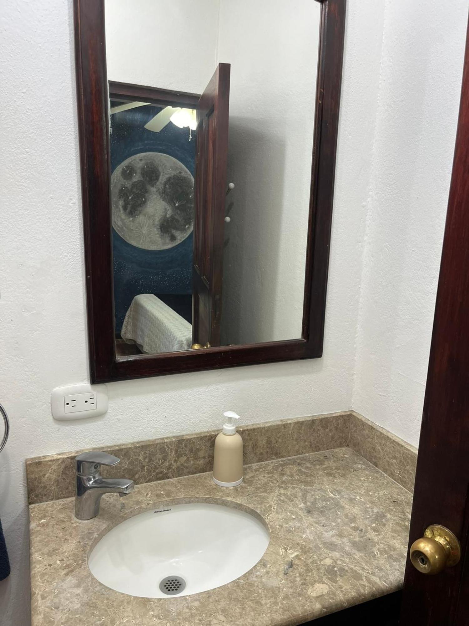 Siwo Art Guesthouse Playa Ocotal 외부 사진