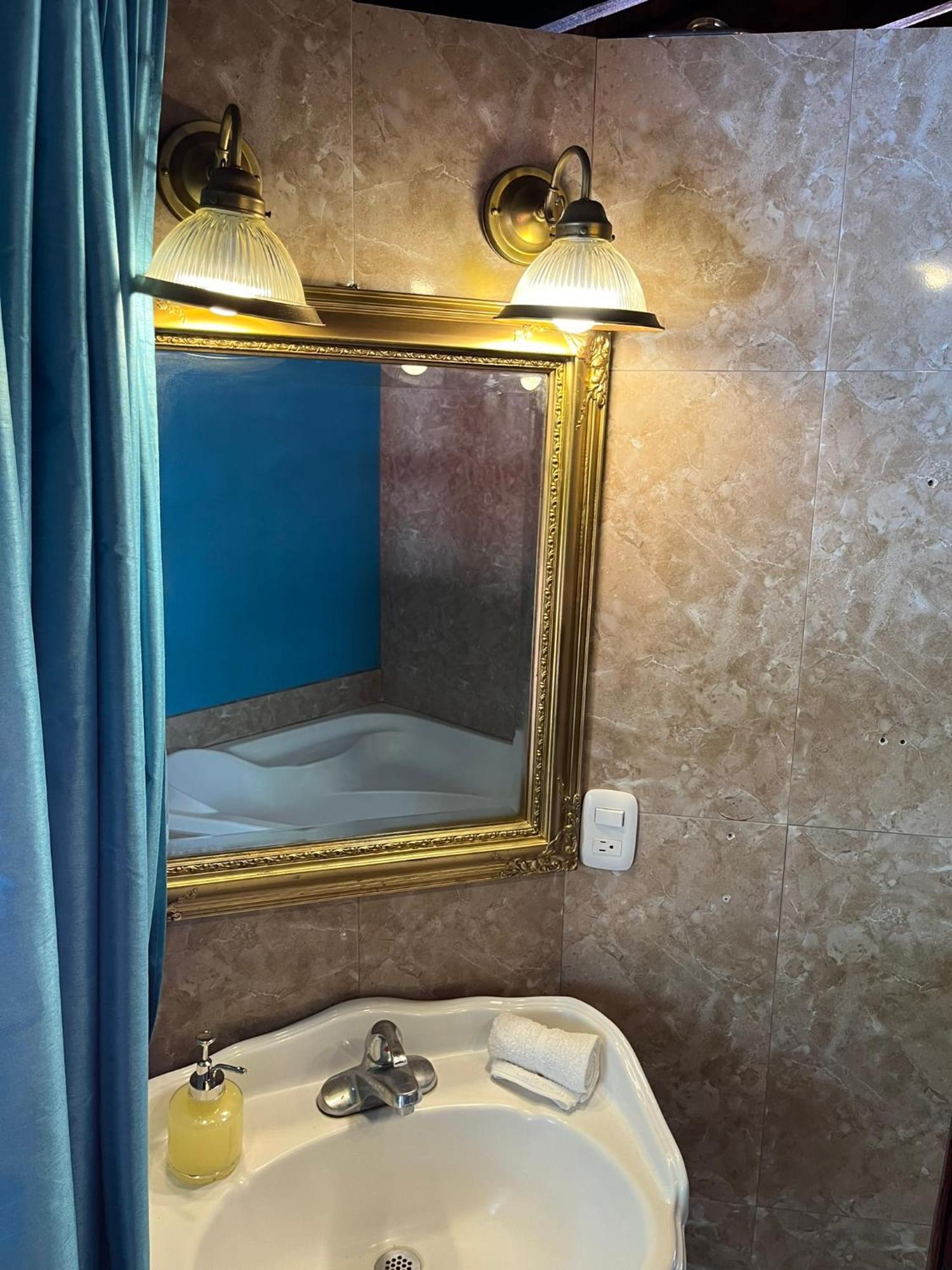 Siwo Art Guesthouse Playa Ocotal 외부 사진